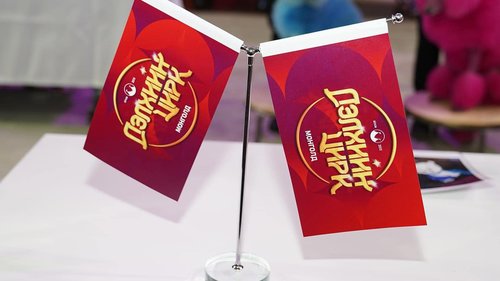 Хэзээ, хаана юу?: Дуу хууртай, драмын жүжигтэй, циркийн тоглолттой 7 хоног